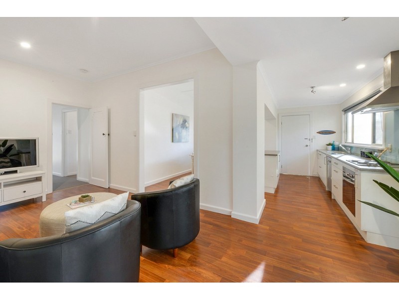 16 St Clements St, Blair Athol SA 5084