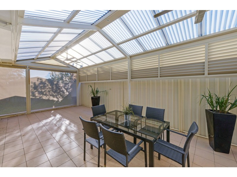 16 St Clements St, Blair Athol SA 5084