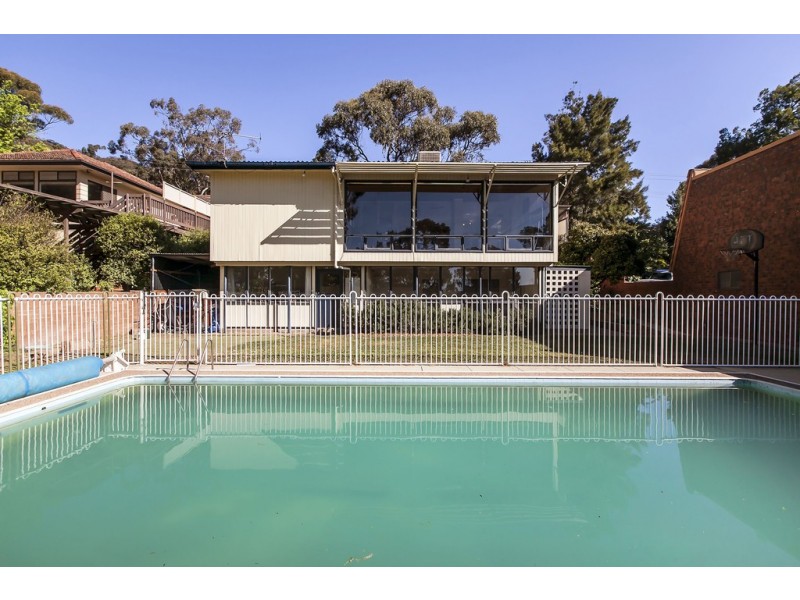 28 Barretts Road, Torrens Park SA 5062