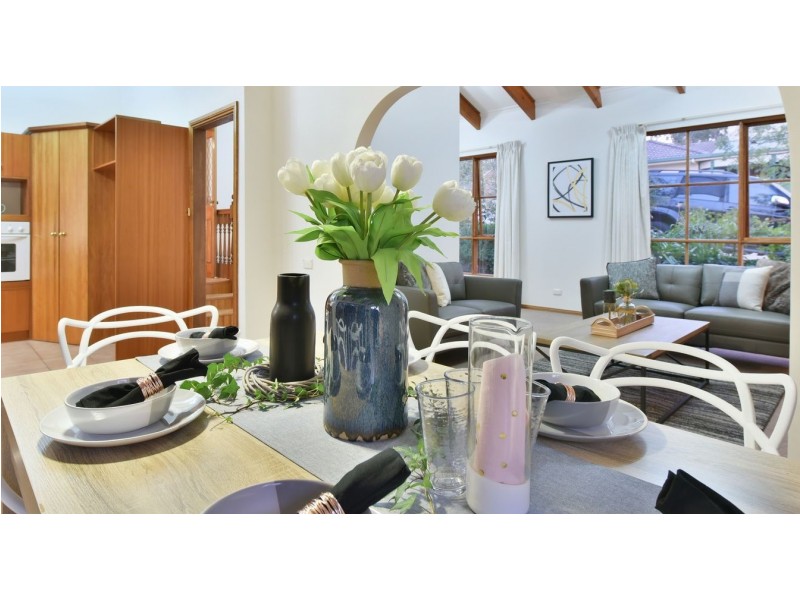 6 Songlark Grove, Flagstaff Hill SA 5159