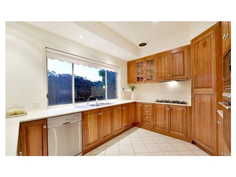 22 Ironbark Ave, Flagstaff Hill SA 5159