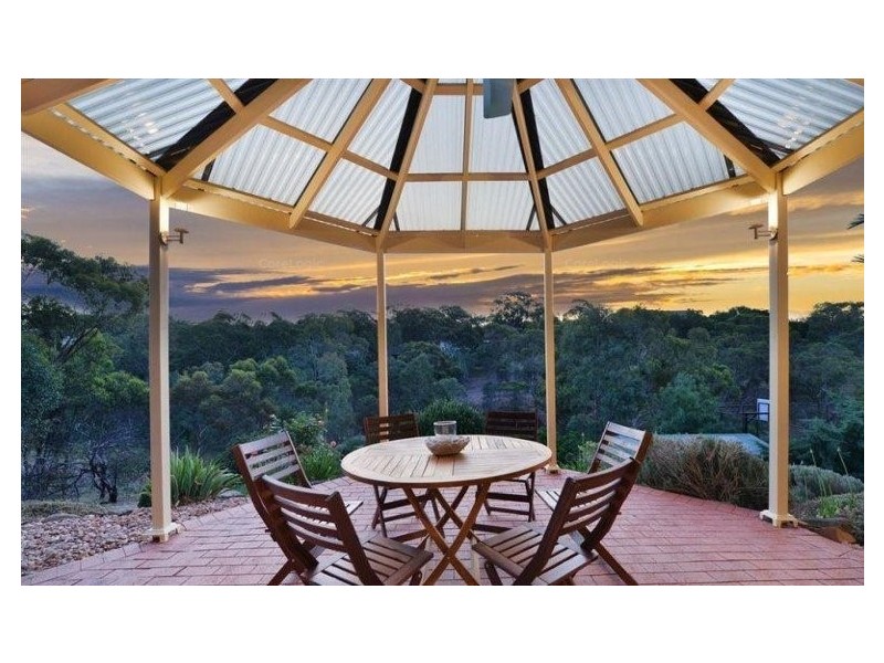 22 Ironbark Ave, Flagstaff Hill SA 5159