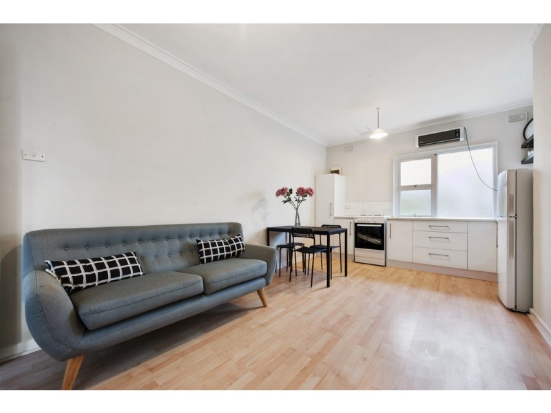 8/8A Jervois Street, Glenelg SA 5045