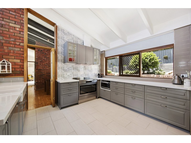 23 Gamble Crescent, Hawthorndene SA 5051