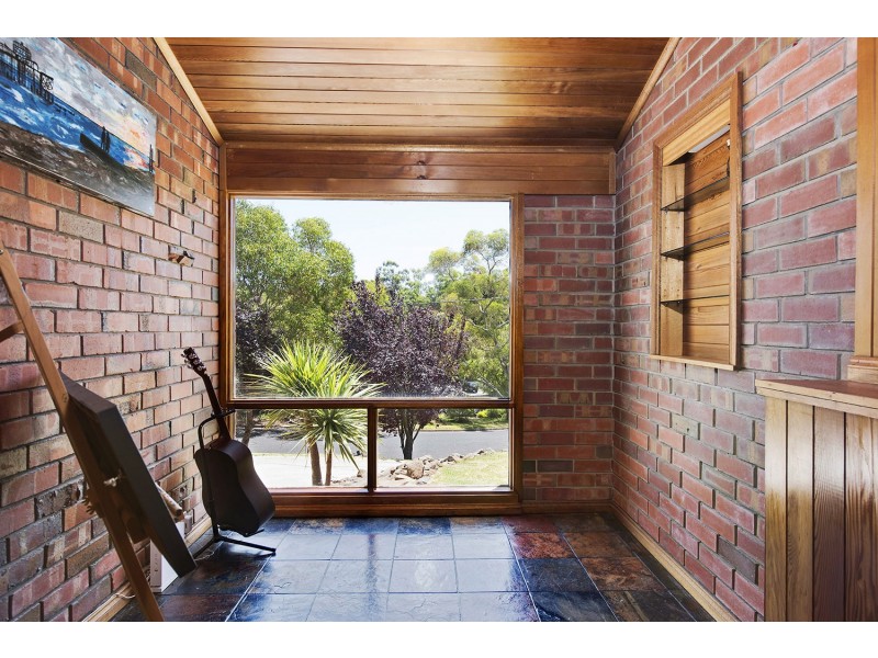 23 Gamble Crescent, Hawthorndene SA 5051