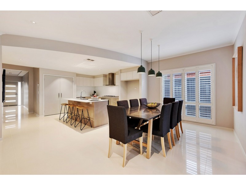 28 Brookman Crescent, Craigburn Farm SA 5051