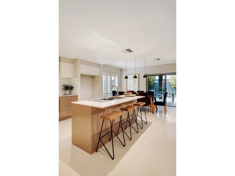 28 Brookman Crescent, Craigburn Farm SA 5051