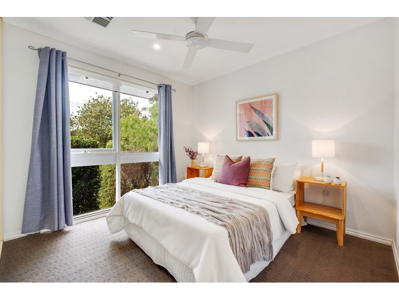 22 Meadow Ave, Hawthorndene SA 5051