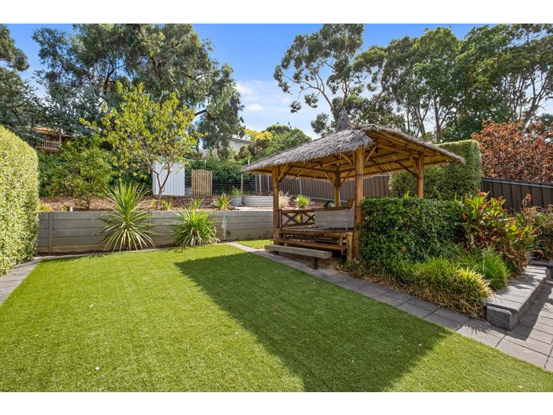 22 Meadow Ave, Hawthorndene SA 5051