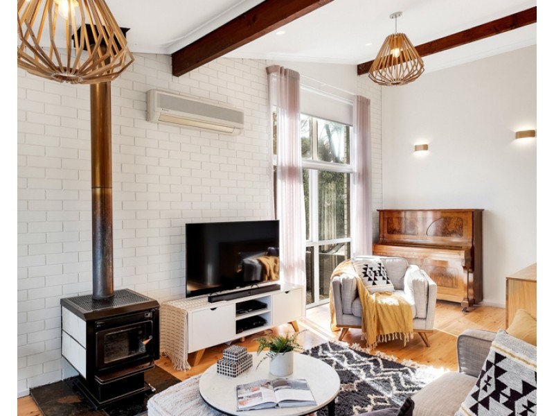 17 Ellis Avenue, Eden Hills SA 5050