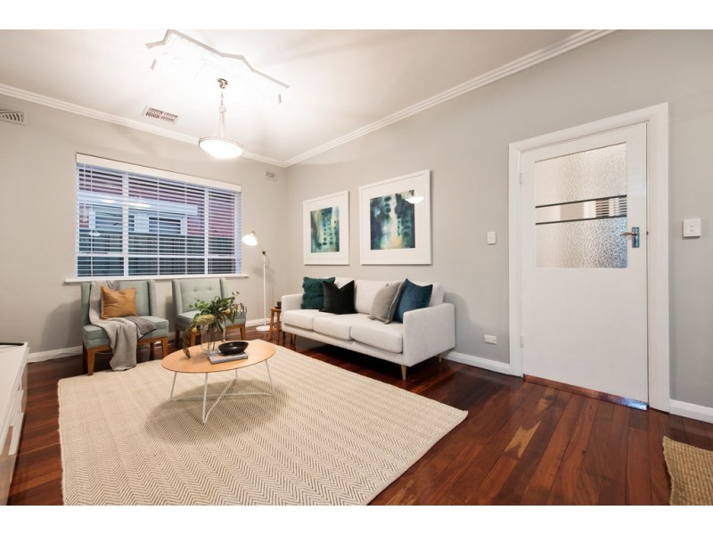 13 Arthur Street, Clarence Gardens SA 5039