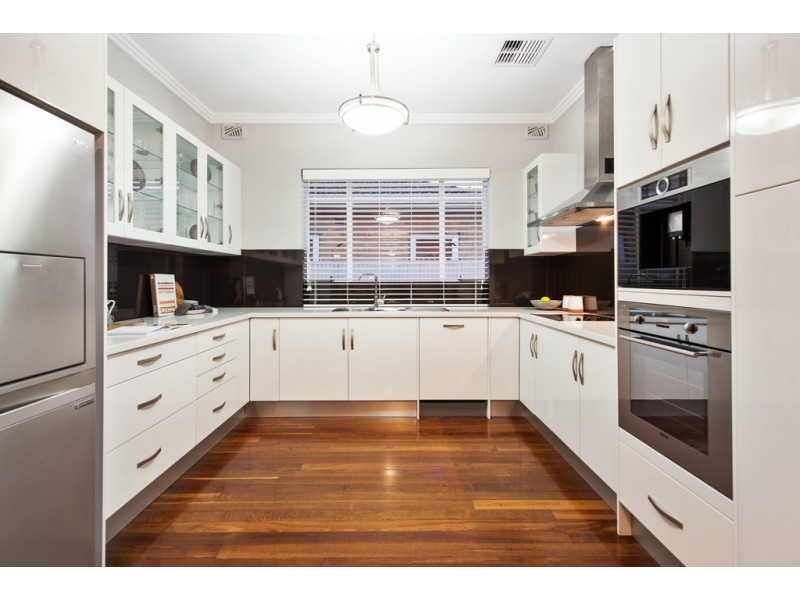 13 Arthur Street, Clarence Gardens SA 5039