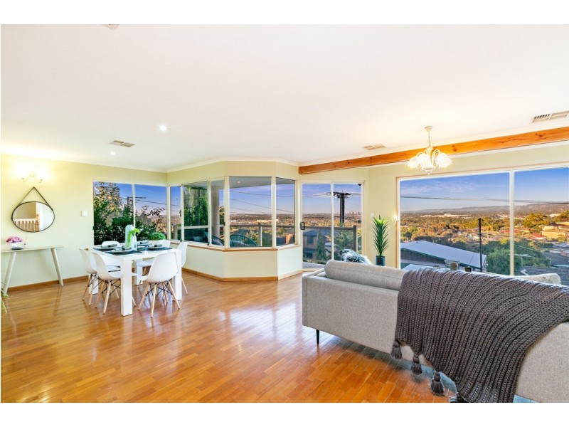 10 Royston Crescent, Seacombe Heights SA 5047