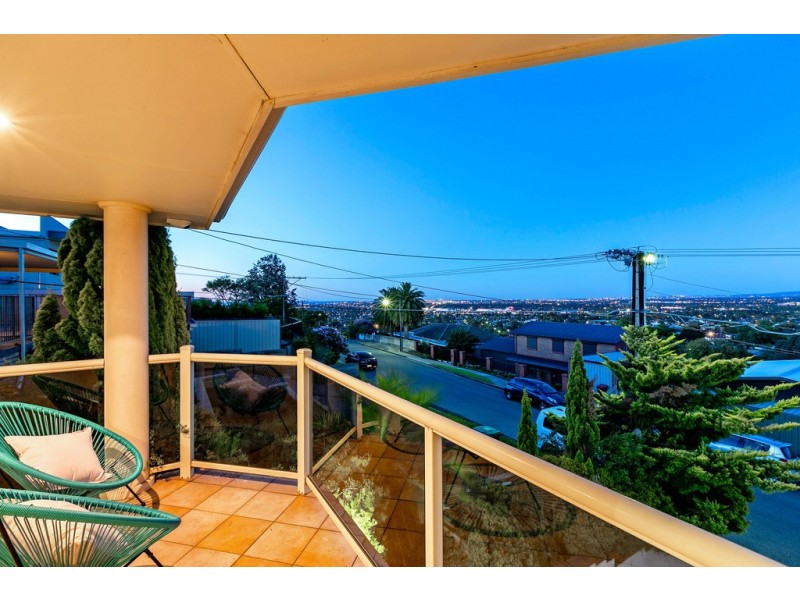 10 Royston Crescent, Seacombe Heights SA 5047