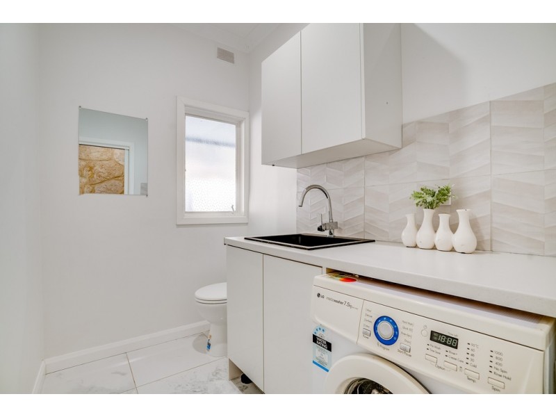 21 Winding Way, Belair SA 5052