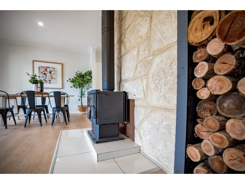 21 Winding Way, Belair SA 5052