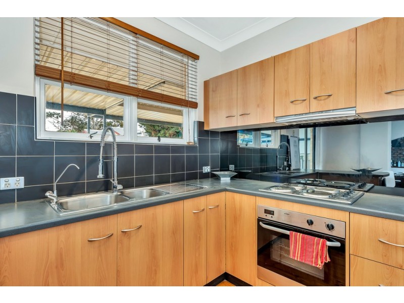 21 Kenihans Road, Happy Valley SA 5159