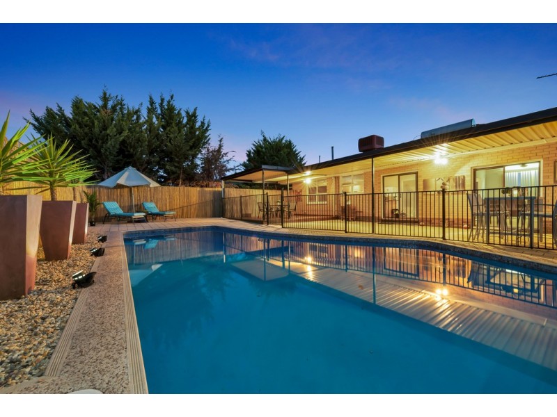 21 Kenihans Road, Happy Valley SA 5159