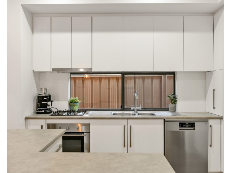 8 Berwick Avenue, Devon Park SA 5008