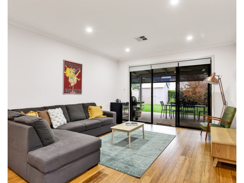 8 Berwick Avenue, Devon Park SA 5008