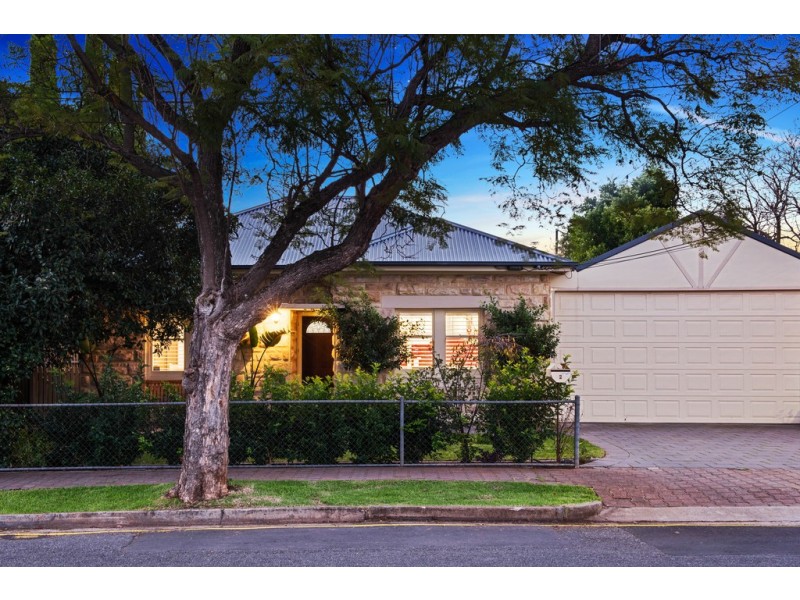 2 Chamberlain Ave, Clarence Gardens SA 5039
