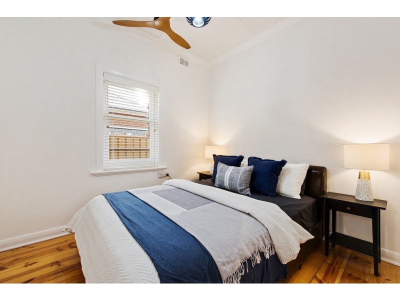 2 Chamberlain Ave, Clarence Gardens SA 5039