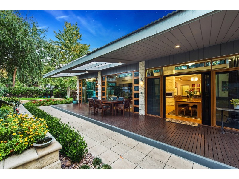 4A Lochwinnoch Road, Torrens Park SA 5062