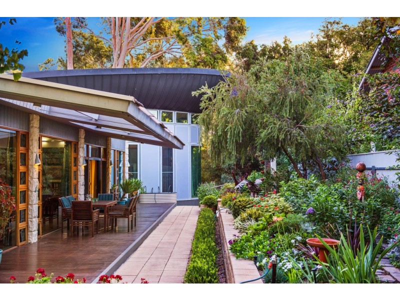 4A Lochwinnoch Road, Torrens Park SA 5062