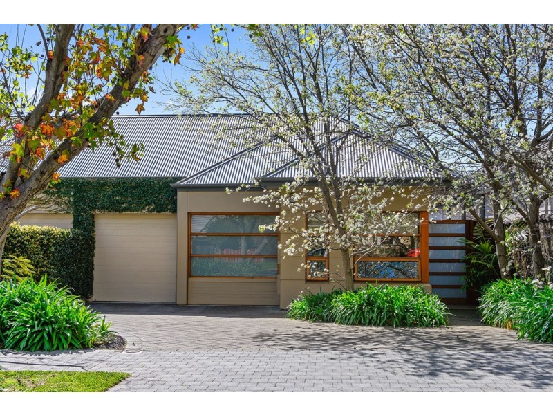 18 Lochness Ave, Torrens Park SA 5062