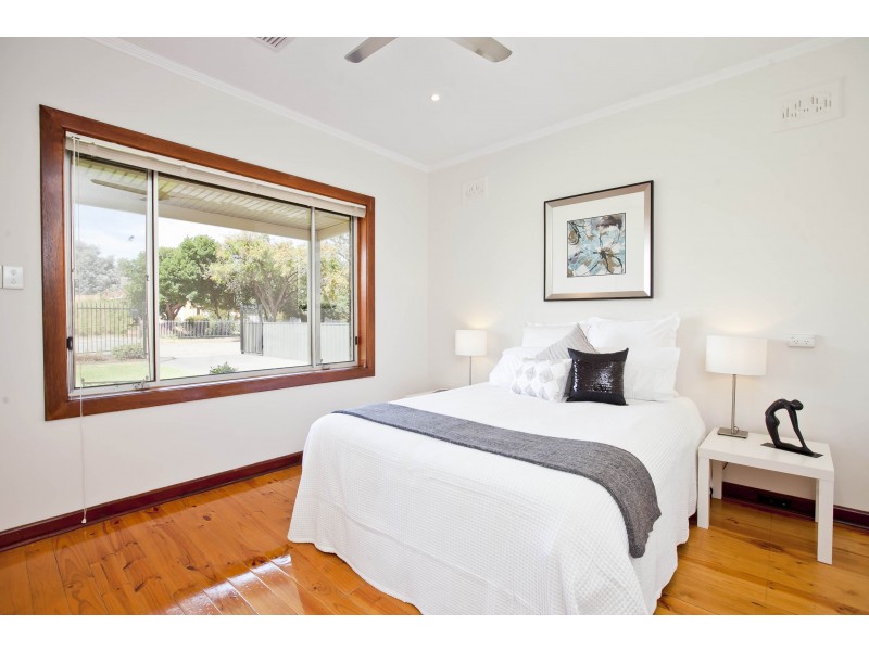 150 Crozier Avenue, Melrose Park SA 5039