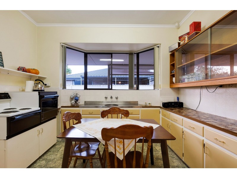 28 Maple Avenue, Klemzig SA 5087