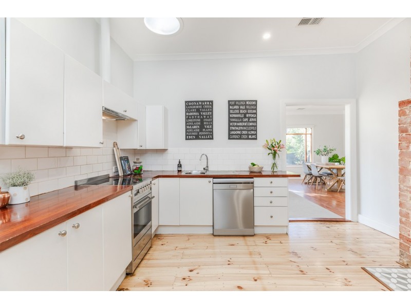 24 Downer Avenue, Blackwood SA 5051