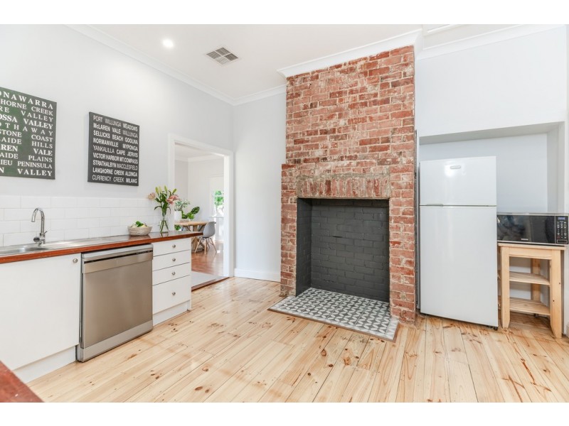 24 Downer Avenue, Blackwood SA 5051