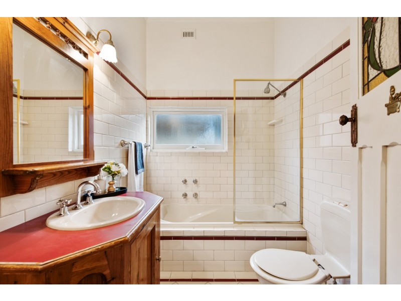 49 Dinwoodie Avenue, Clarence Gardens SA 5039