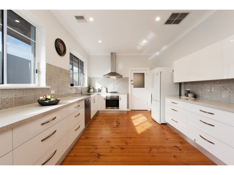 14 Balmoral Street, Lockleys SA 5032