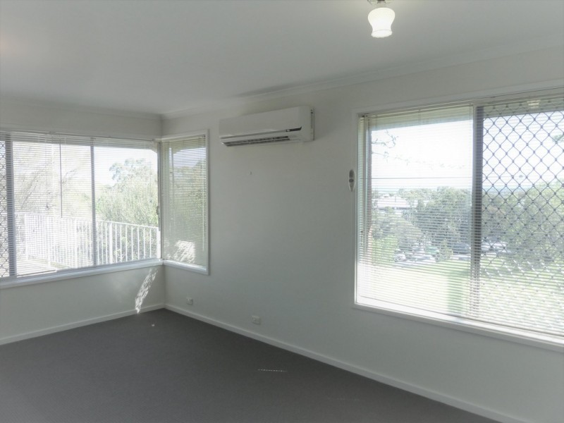 10 Sturtbrae Crescent, Bellevue Heights SA 5050