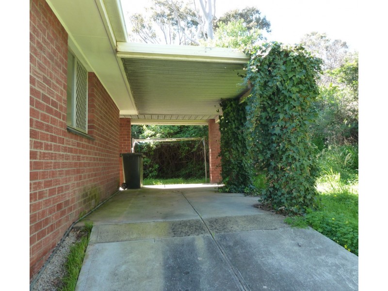 10 Sturtbrae Crescent, Bellevue Heights SA 5050