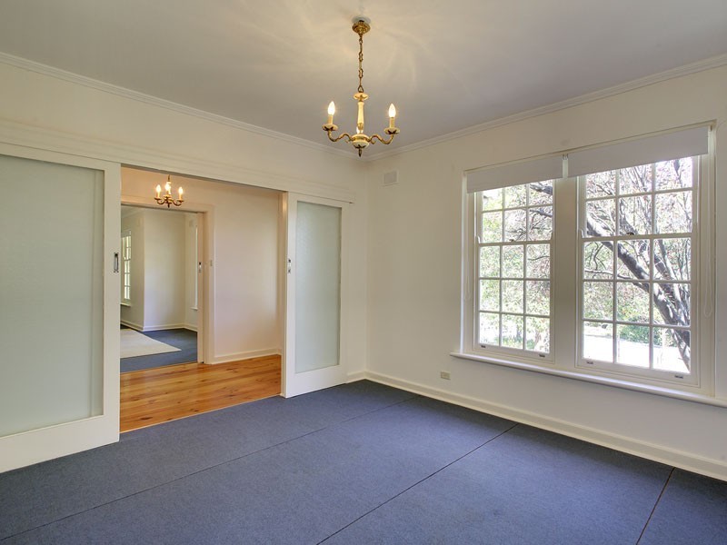 19 Currawong Ave, Glenalta SA 5052