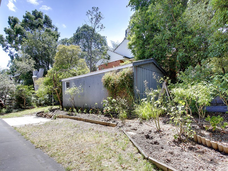 19 Currawong Ave, Glenalta SA 5052