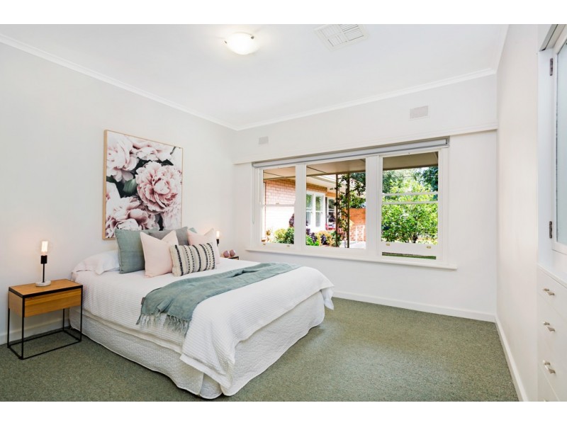 20 Wattle Avenue, Lower Mitcham SA 5062