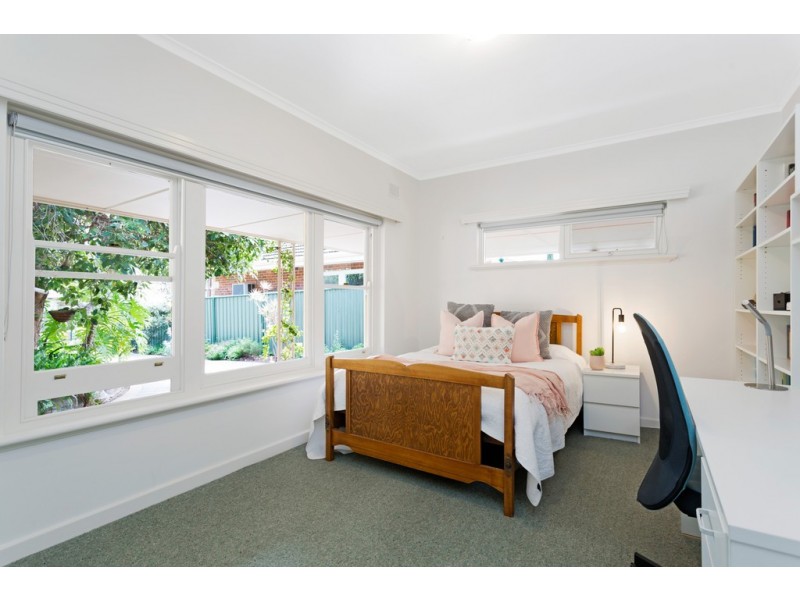 20 Wattle Avenue, Lower Mitcham SA 5062