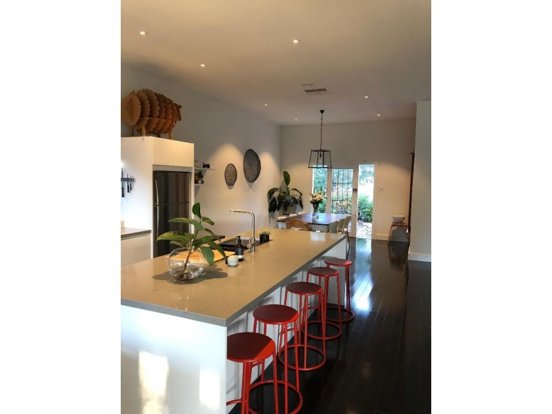 7 Lorraine Ave, Mitcham SA 5062