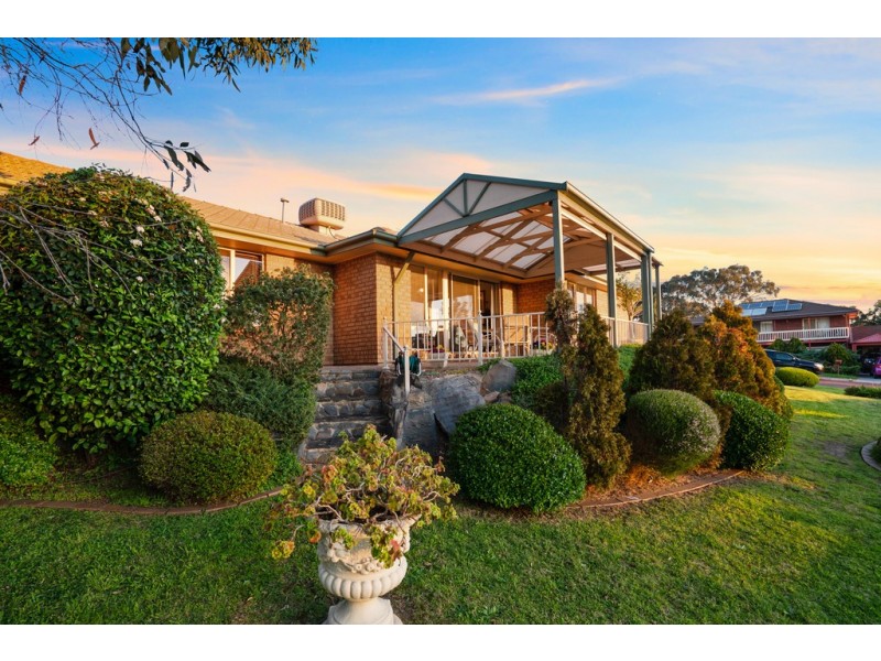 65 Greenfield Rise, Aberfoyle Park SA 5159