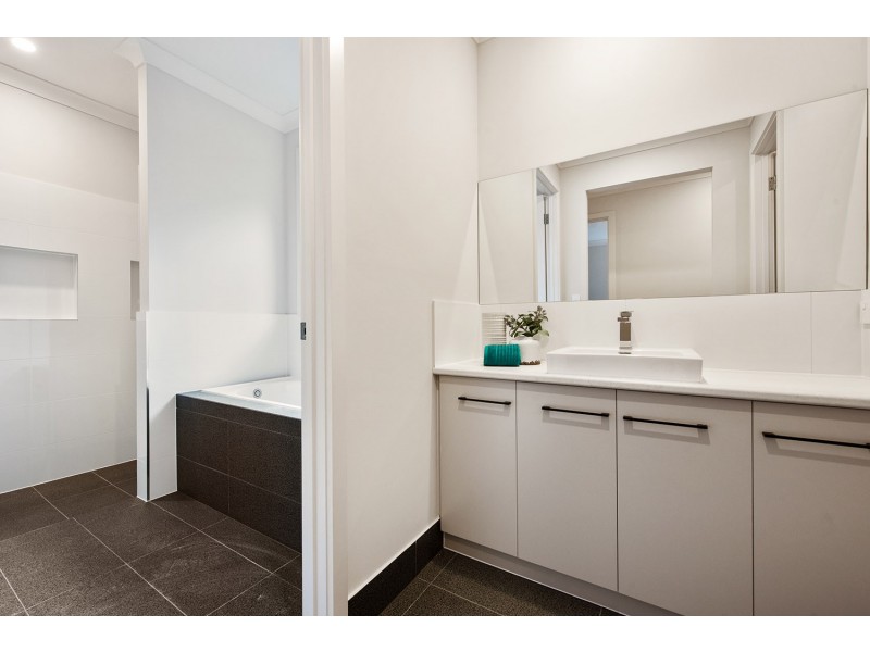 50 Orlando Avenue, Hampstead Gardens SA 5086