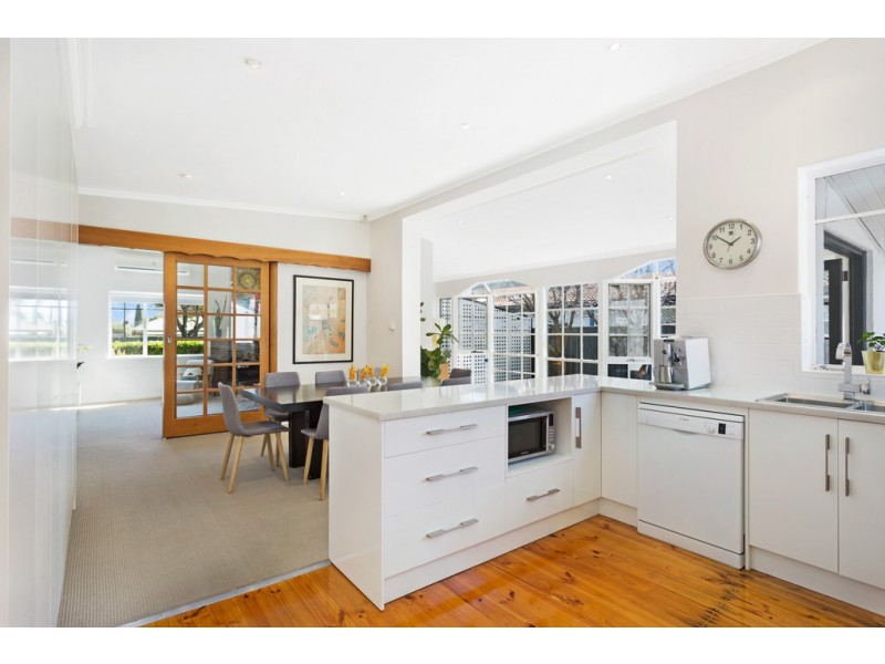 35 Hill Avenue, Cumberland Park SA 5041