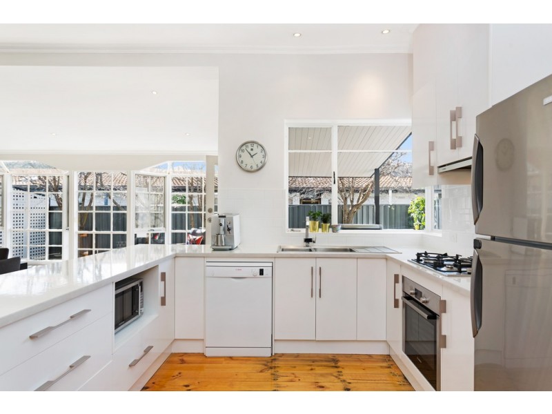 35 Hill Avenue, Cumberland Park SA 5041