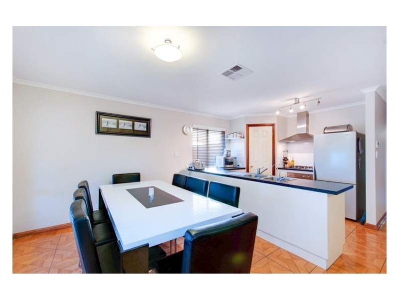 11 Verdant Parade, Woodcroft SA 5162