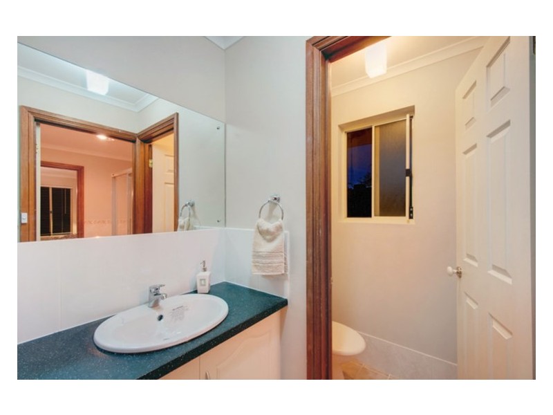 11 Verdant Parade, Woodcroft SA 5162