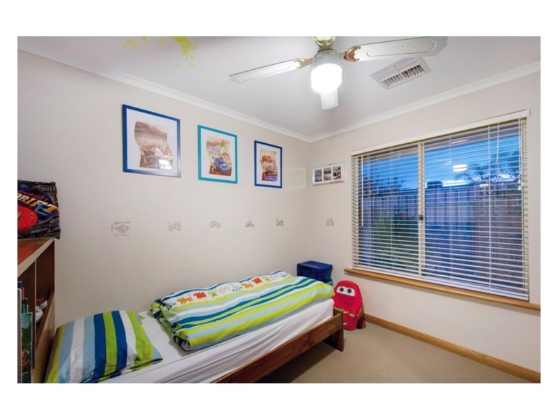 11 Verdant Parade, Woodcroft SA 5162