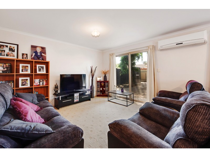 2/77 Kings Road, Salisbury Downs SA 5108